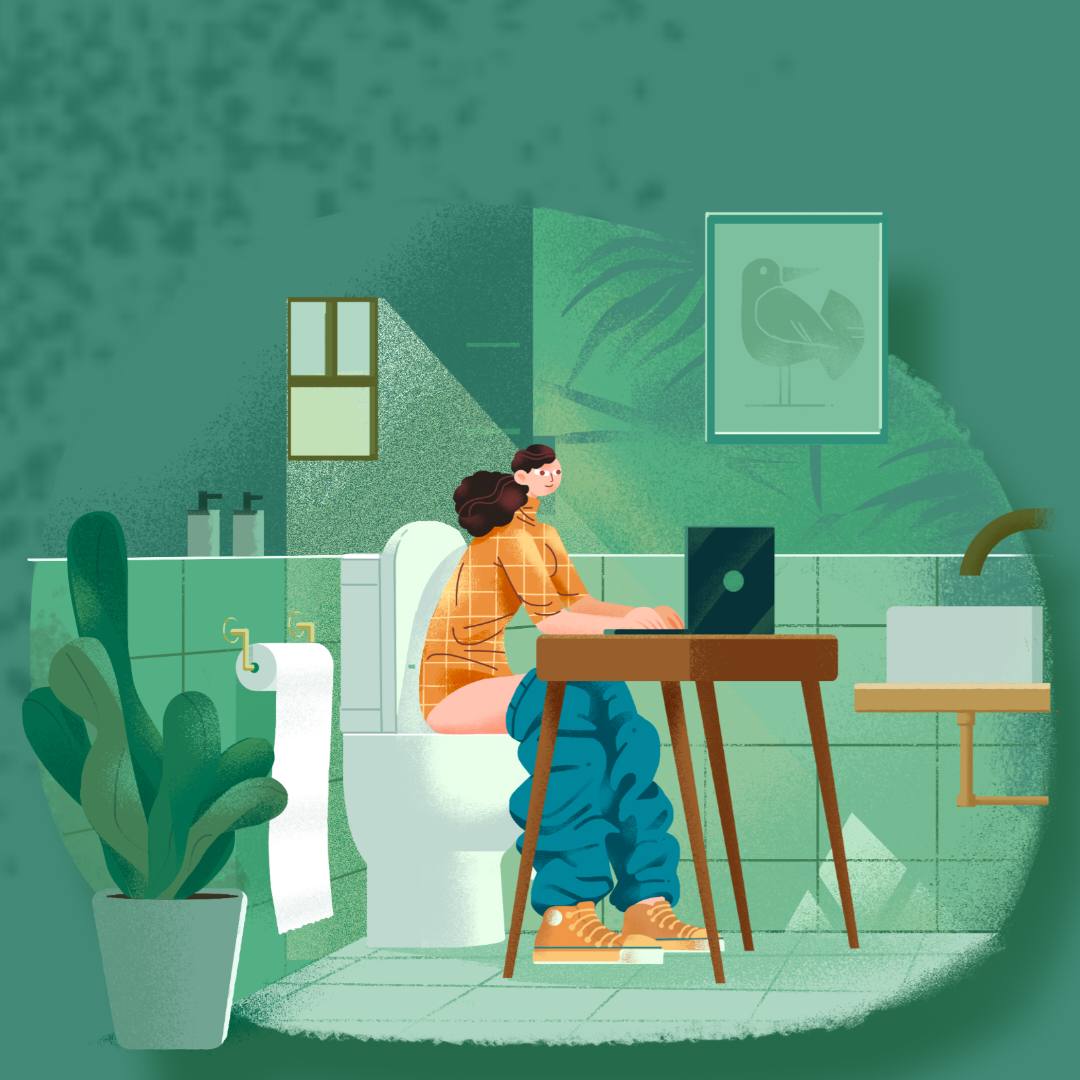 Lady writing a Blog on the bog